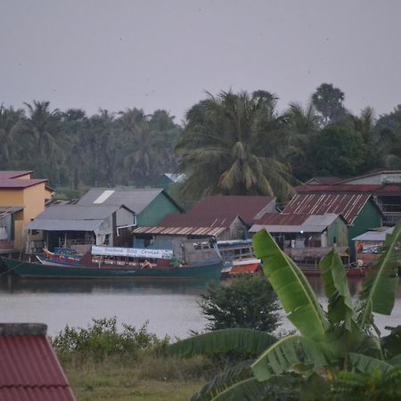 Hotel Kampot Manor Zewnętrze zdjęcie
