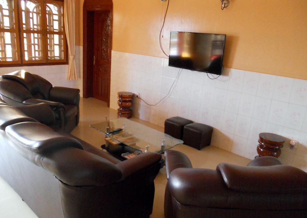 Hotel Kampot Manor Zewnętrze zdjęcie