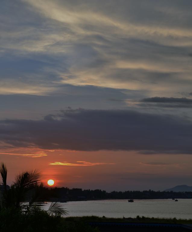 Hotel Kampot Manor Zewnętrze zdjęcie